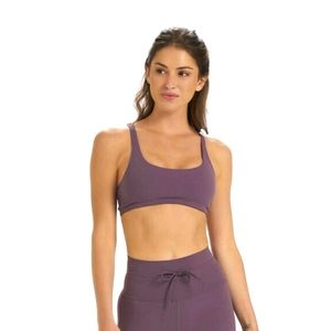 NWT Vuori XXL Sports Bra